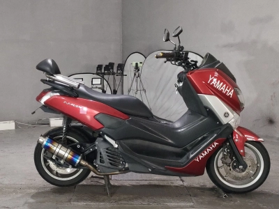 Yamaha N-MAX125