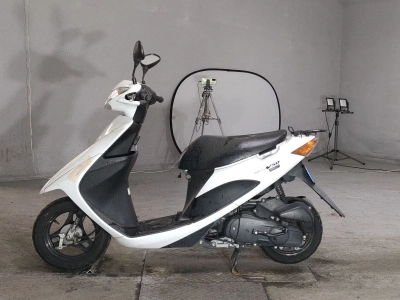 Suzuki ADDRESS V50