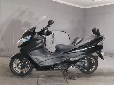 Suzuki SKYWAVE 400