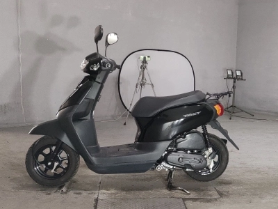 Honda  TACT  BASIC 