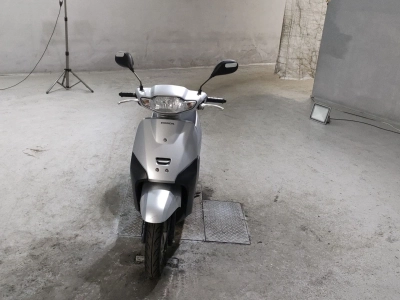 Honda  TACT  BASIC 