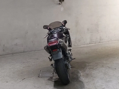 Kawasaki ZZR400