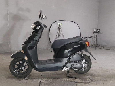 Honda  TACT  BASIC 