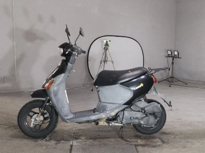 Suzuki LET'S4