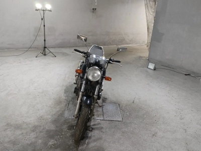Yamaha XJR400