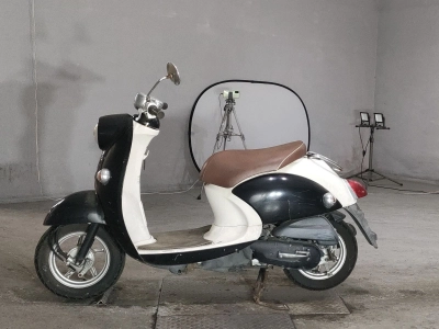 Yamaha VINO