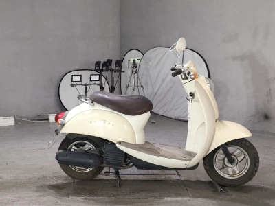 Honda CREA SCOOPY