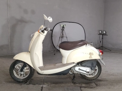 Honda CREA SCOOPY