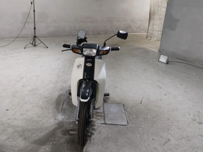 Honda SUPER CUB100