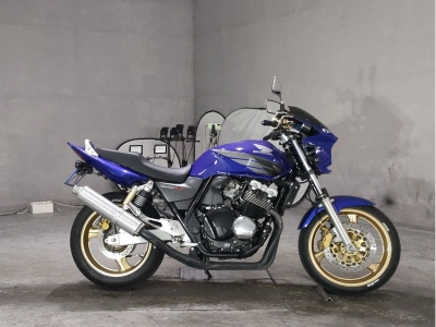 Honda CB400SFV-3
