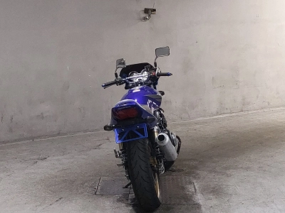 Honda CB400SFV-3