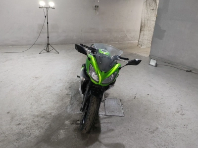 Kawasaki NINJA400