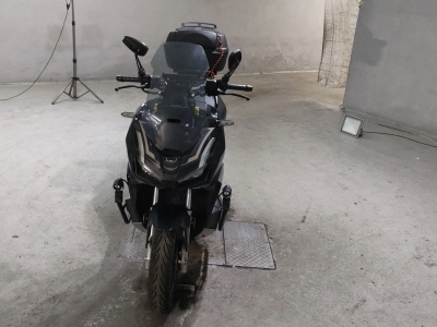 Honda ADV160