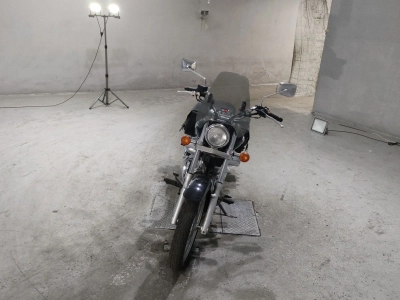 Suzuki INTRUDER 250