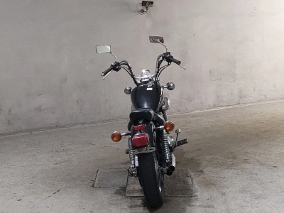Yamaha VIRAGO 250