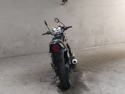 Kawasaki ZEPHYR400K