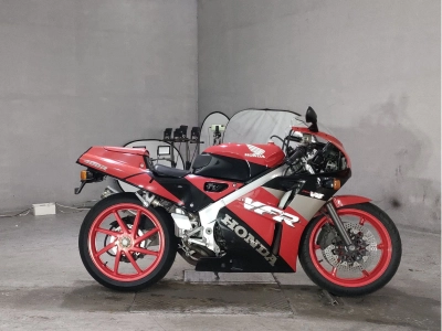 Honda VFR400R