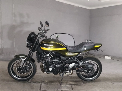 Kawasaki Z900RS
