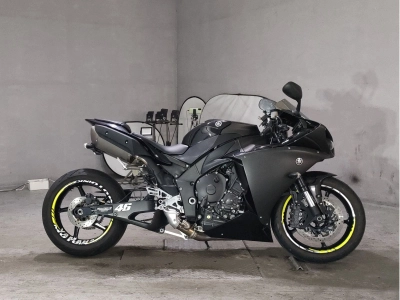 Yamaha YZF-R1