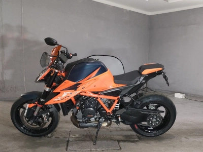 KTM KTM 1290 SUPER  DUKE R
