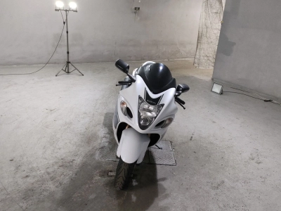Suzuki GSX1300R HAYABUSA