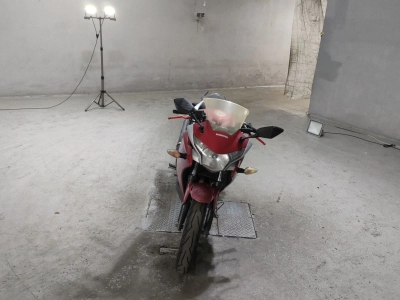 Honda CBR250R