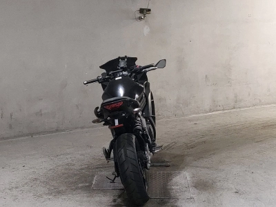 Kawasaki NINJA400