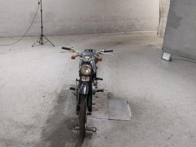 Honda C200