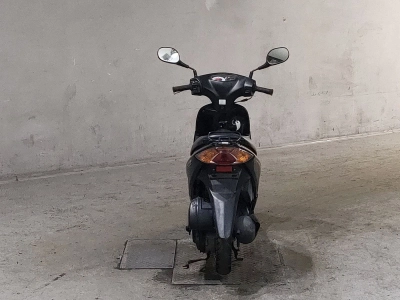 Suzuki ADDRESS V50