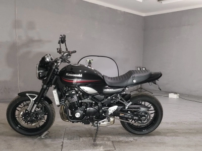 Kawasaki Z900RS