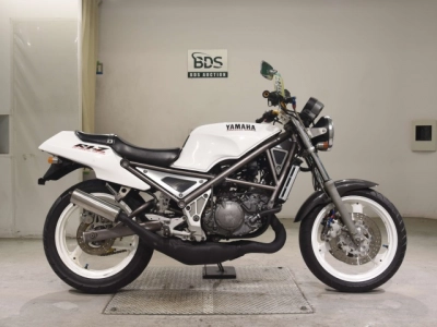 Yamaha R1-Z