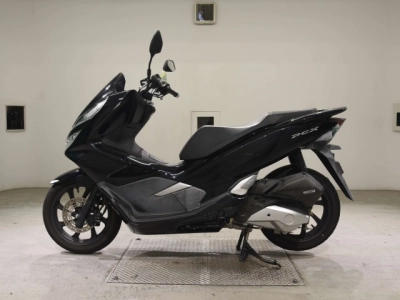 Honda PCX125-3