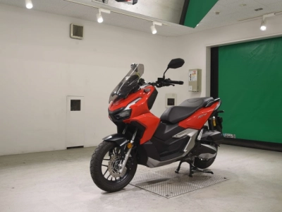 Honda ADV160