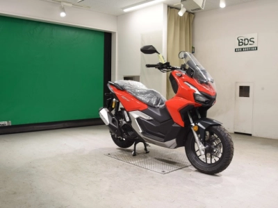 Honda ADV160