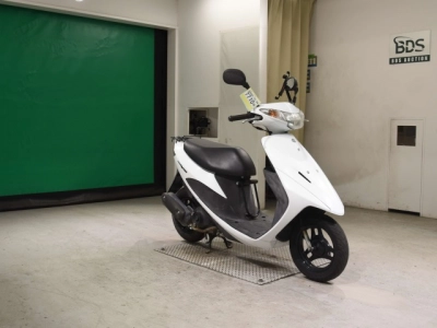 Suzuki  ADDRESS V50-3