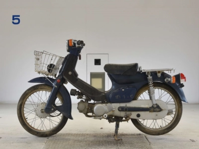 Honda C50