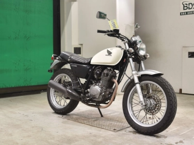 Honda CB223S