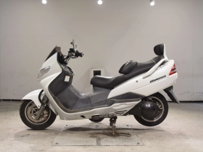 Suzuki SKYWAVE 250