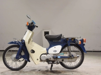 Honda C50