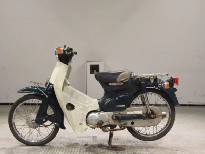 Honda C50