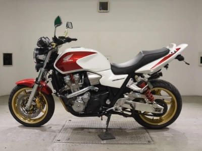 Honda CB1300SF