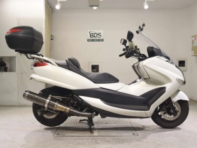 Yamaha MAJESTY 250-4