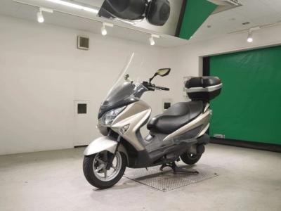 Suzuki BURGMAN200