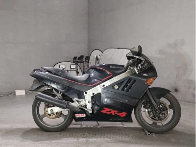 Kawasaki ZX-4