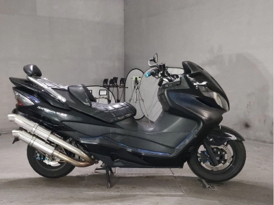 Suzuki SKYWAVE 250S