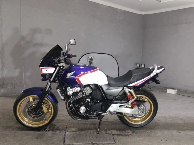 Honda CB400SFV-3