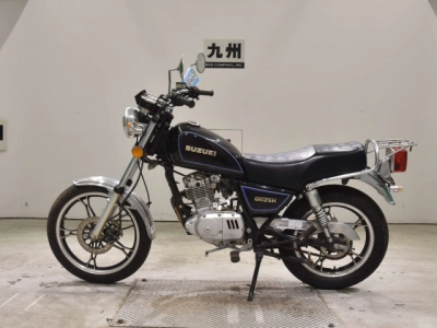 Suzuki GN125H
