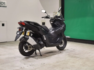 Honda ADV160