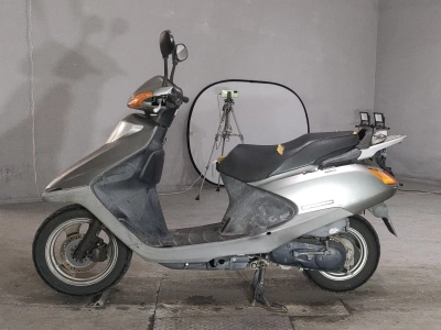 Honda SPACY100