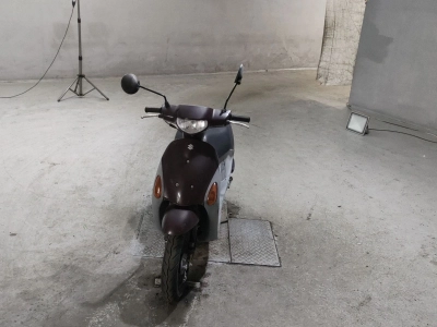 Suzuki LET'S4